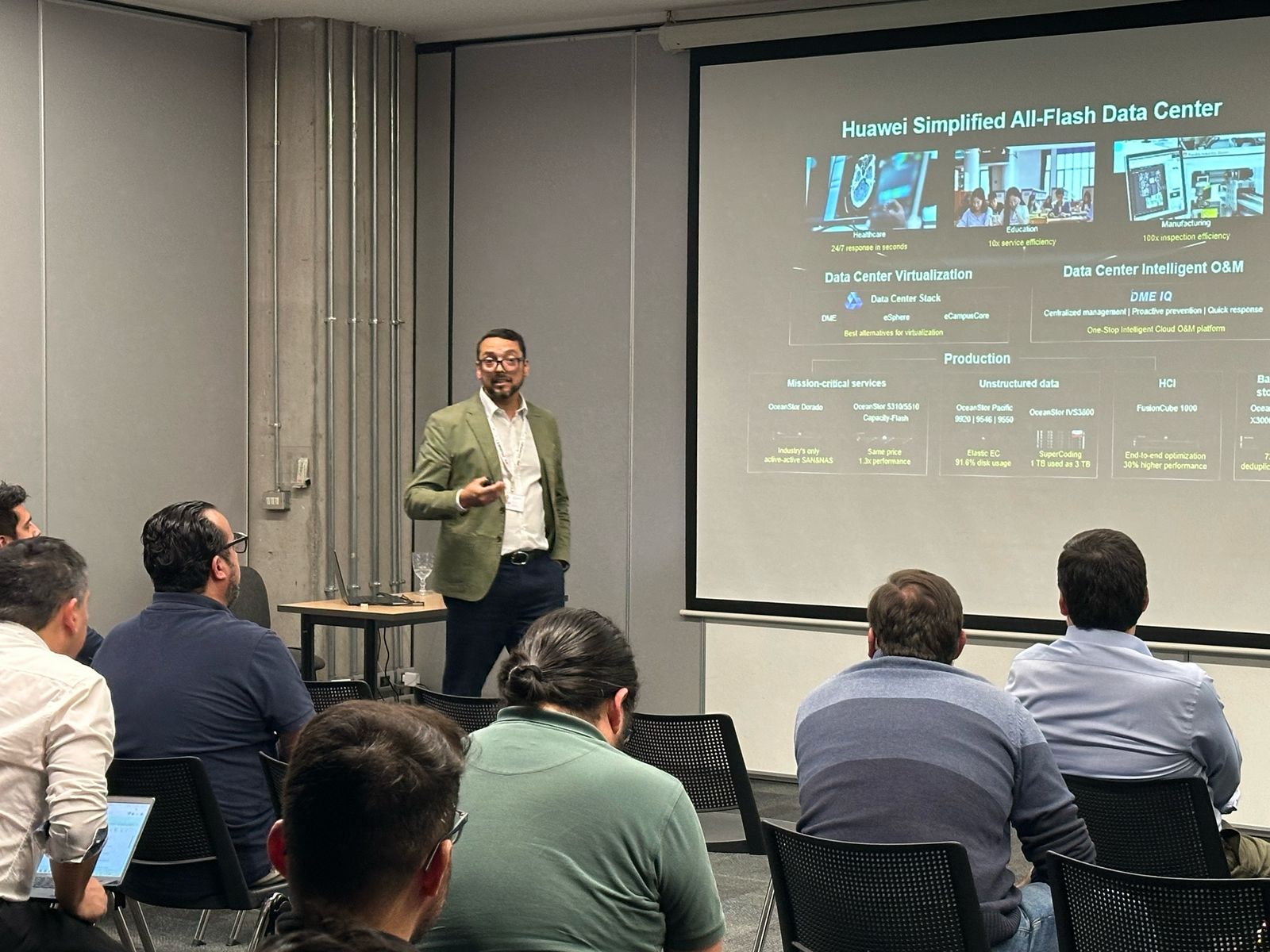 Presentación técnica en Huawei (Datacenter)
